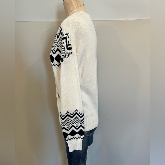 NWT Olivia Sky cardigan is great for an extra layer of warmth and is a small. - Picture 4 of 5